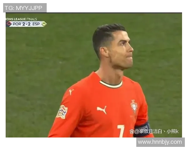 以C罗为偶像的粉丝球星如何在绿茵场上崭露头角的故事