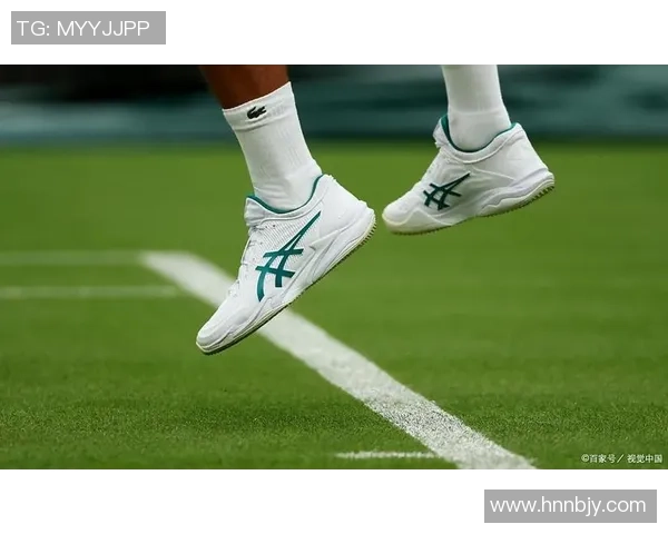 穿着X20足球鞋的顶级球星们如何在绿茵场上展现无与伦比的速度与技巧 穿着X20足球鞋的顶级球星们如何在绿茵场上展现无与伦比的速度与技巧