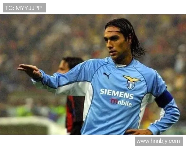 全球最帅足球黑球星排行榜 从外貌到气质颜值爆表的十大球员解析 全球最帅足球黑球星排行榜 从外貌到气质颜值爆表的十大球员解析